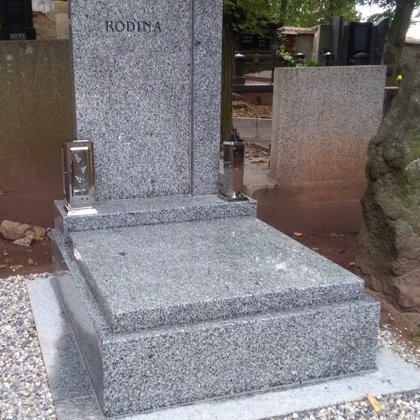 Vzor č. 22 - Urnový pomník Vahlovice 70x90 se sloupkem