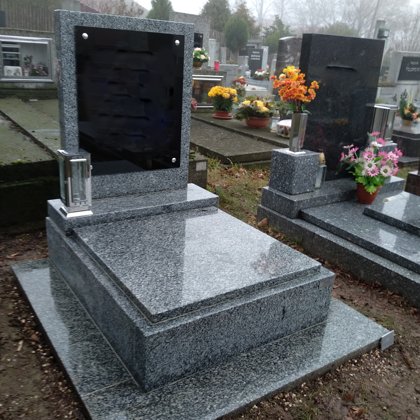 Vzor č. 12 - Urnový pomník Vahlovice vel. 70x90