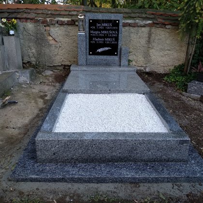 Vzor č. 43 - Jednohrob Vahlovice 230x110, částečně zakrytý