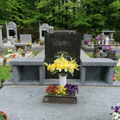 Vzor č.55 Dvojhrob Vahlovice 230x260 se schránkami