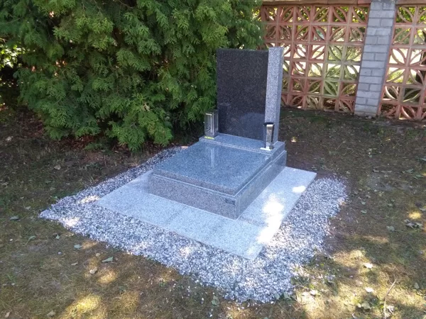 Vzor č. 16 - Urnový pomník Vahlovice + Impala vel. 70x90 se sloupkem