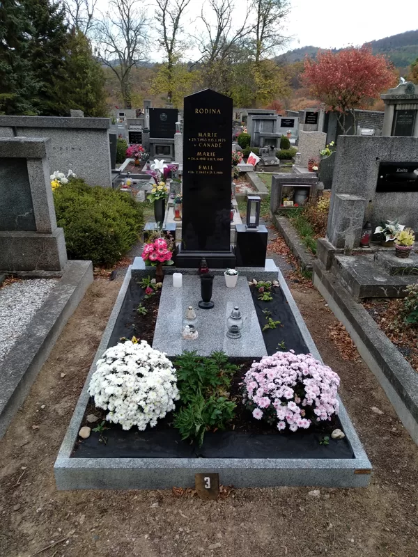 Vzor č. 13 - Pomník na míru Vahlovice + použití části původního pomníku