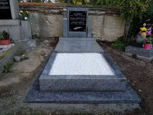 Vzor č. 43 - Jednohrob Vahlovice 230x110, částečně zakrytý