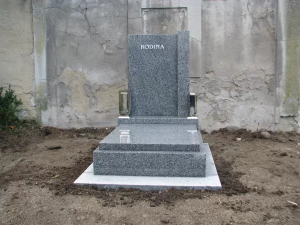 Vzor č. 20 - Urnový pomník Vahlovice se sloupkem, velikost 70x90
